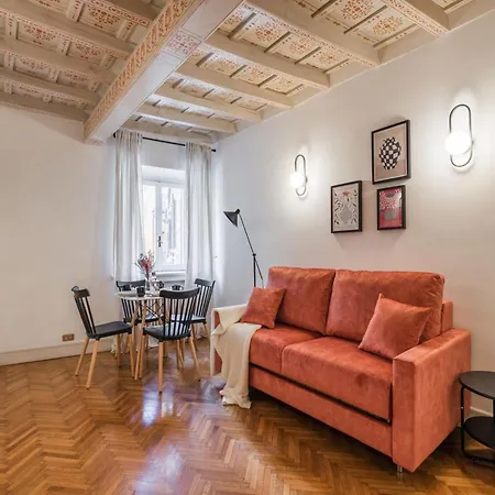 Апартаменты The Rent - Spacious Two-bedroom In Old Town