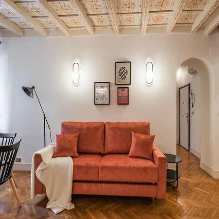 The Rent - Spacious Two-bedroom In Old Town